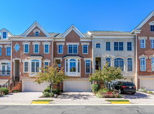 1554 Red Twig Ln #1554, Mc Lean, VA 22101