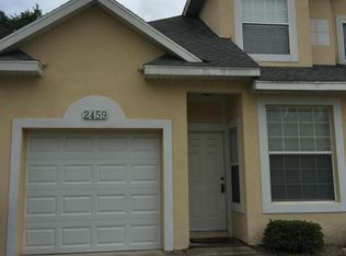 2411 Temple Grove Ln, Kissimmee, FL 34741