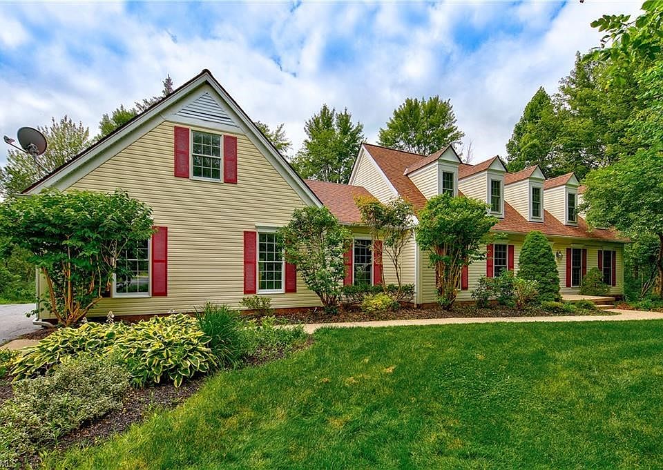 1st image of 7720 Woodlands Trl