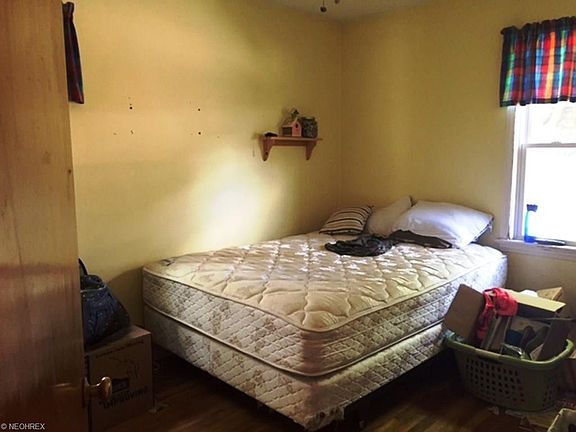 3rd image of 4318 Woodway Ave