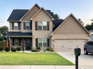 5423 Hickory Knoll Rd, Fayetteville, NC 28314