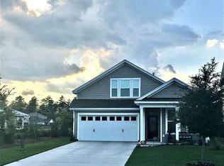 257 Palmetto Walk Dr, Summerville, SC 29486