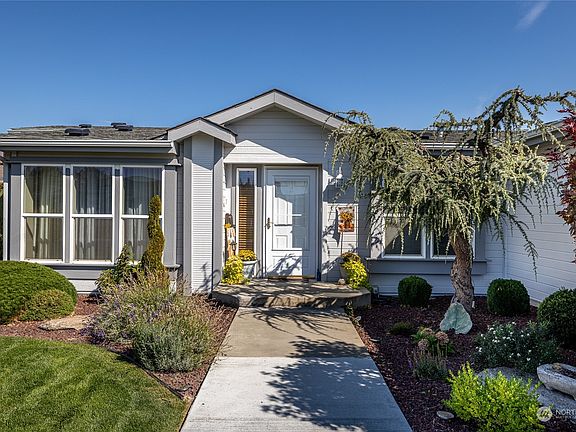 3rd image of 576 Canyon Drive #65