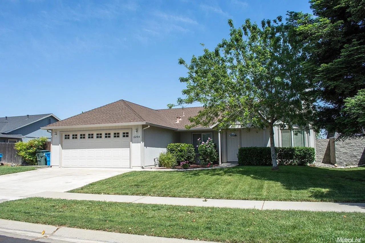 6295 Trevor Dr photo 1