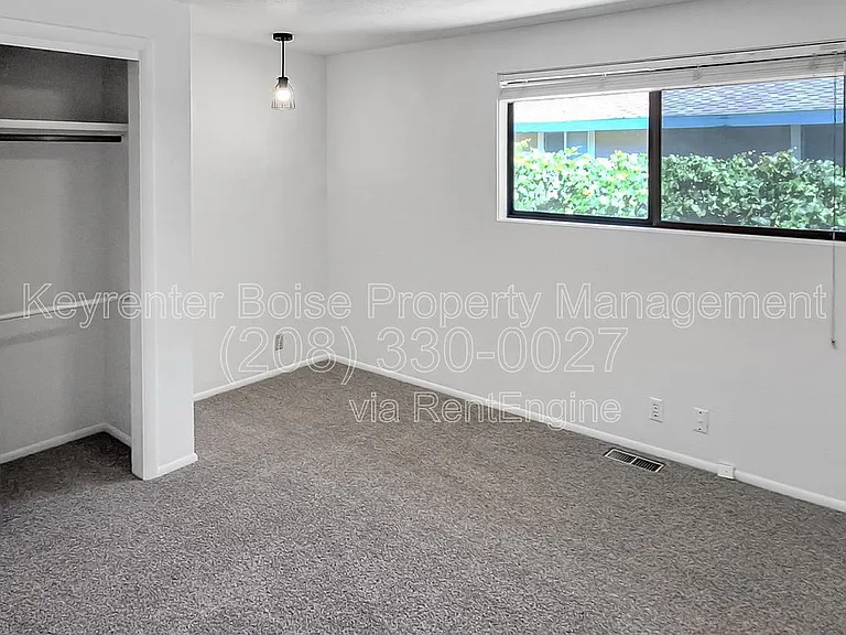 254 W Fall Dr — Photo 18