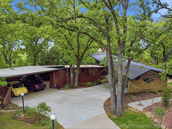 4th image of 3400 Wildwood Ct