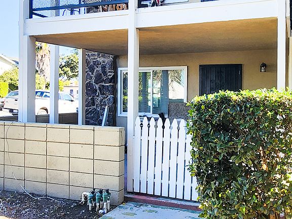 4th image of 3166 Pearl Dr #1