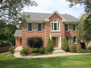 176 Vanderbilt Dr, Pittsburgh, PA
