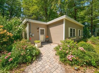 18 Woodland Dr, Lunenburg, MA 01462