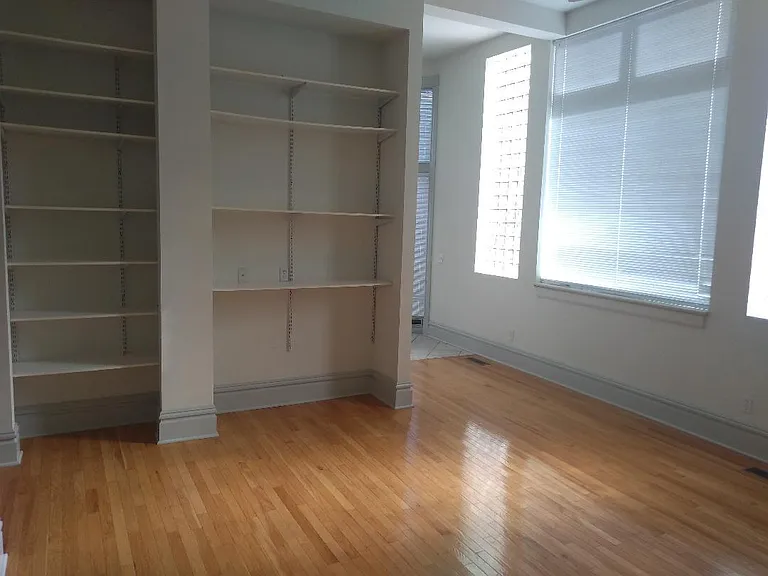 3901 Shenandoah Ave — Photo 4