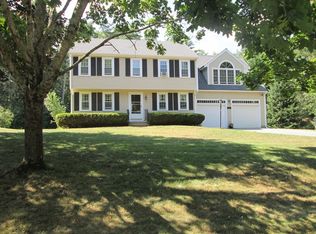 13 Pine Brook Dr, Kingston, MA 02364