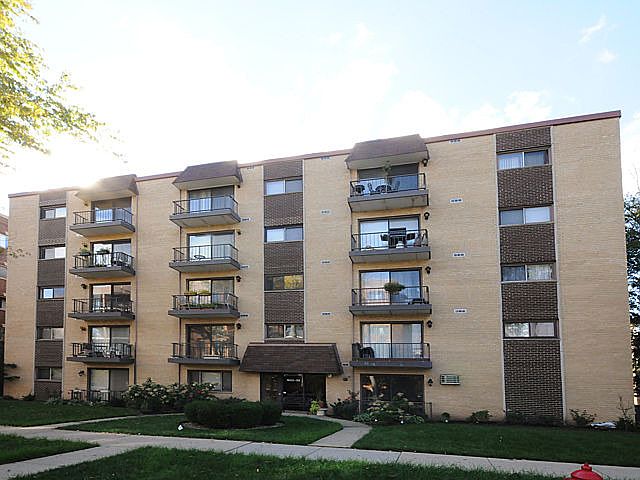 1st image of 1623 Ashland Ave APT 3C
