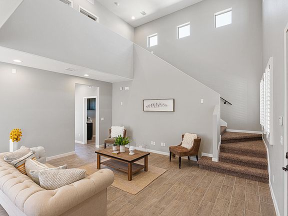 5th image of 2209 Tony Harper St