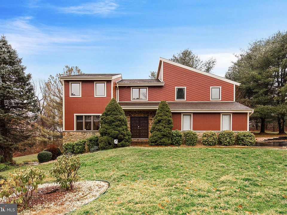 1st image of 124 Ramunno Cir