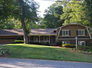 2372 Kings Point Dr, Atlanta, GA 30338