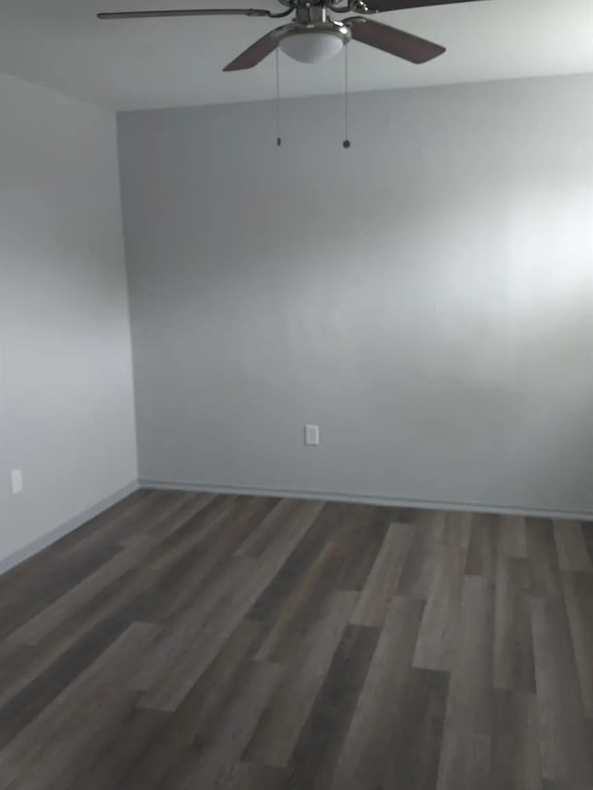 2 bed, 1.0 bath, 650 sqft, $850 — Photo 4