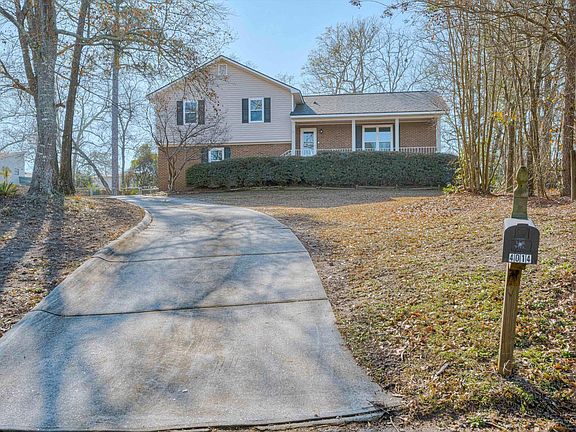 2nd image of 4014 Royal Oaks Court