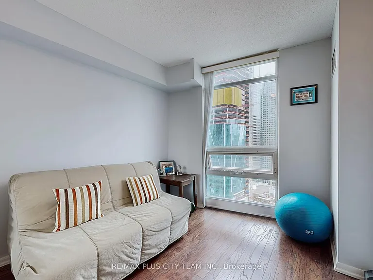 18 Yonge St #2904 — Photo 15