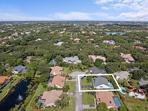 2nd image of 3605 SW 23rd Street