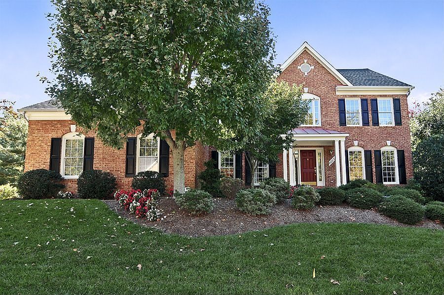 1st image of 9003 Lupine Den Dr