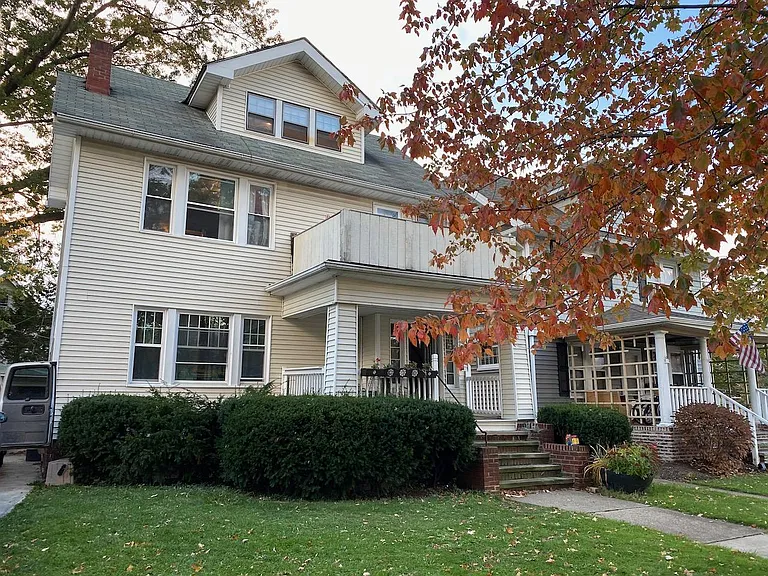 1556 Parkwood Rd #3 — Photo 1
