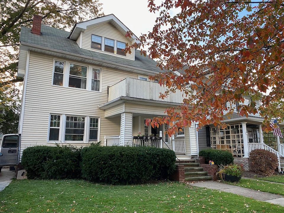 1st image of 1556 Parkwood Rd Unit 3