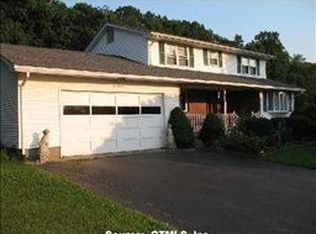 100 Edgemark Acres, Meriden, CT 06451