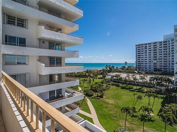 3rd image of 177 Ocean Lane Dr APT 613