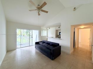 2600 S University Dr APT 318, Fort Lauderdale, FL 33328