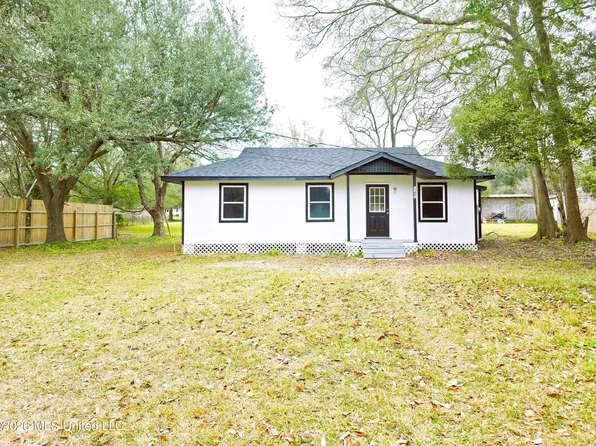 1101 Kell Ave, Pascagoula, MS 39567