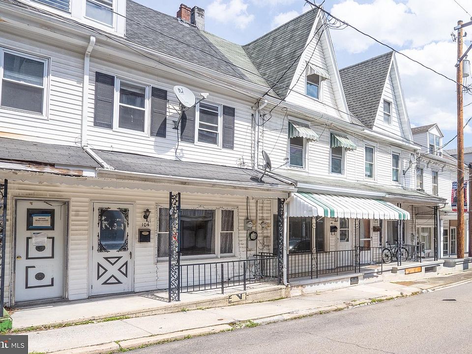 1st image of 104 W Water St