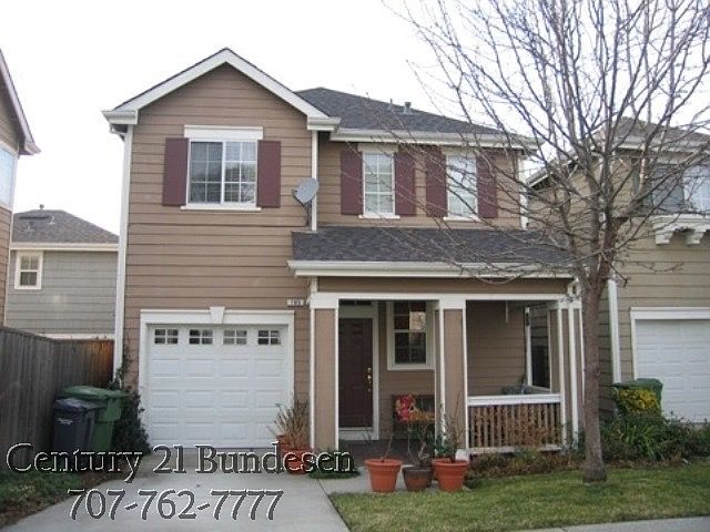 1st image of 105 McNear Cir