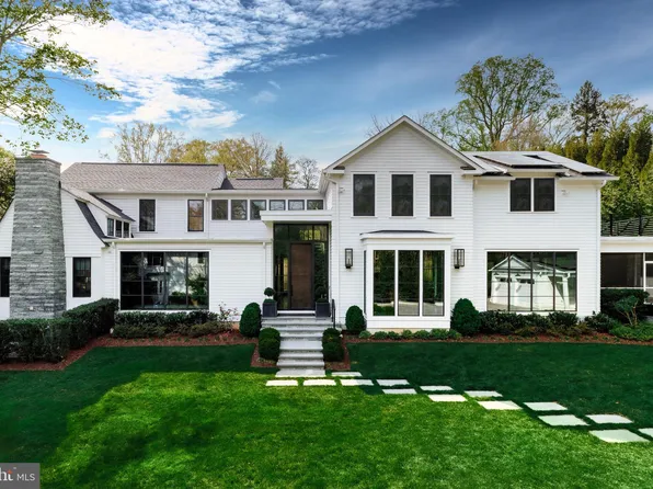 4709 Dorset Ave, Chevy Chase, MD 20815