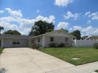 828 Park Manor Dr, Orlando, FL 32825