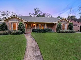 1007 Cheshire Ln, Houston, TX 77018