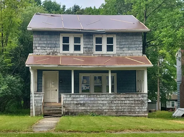 40 Clinton Ave, Monticello, NY 12701