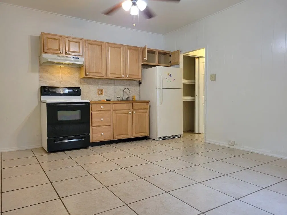 1 bed, 455 sqft, $1,700 — Photo 4