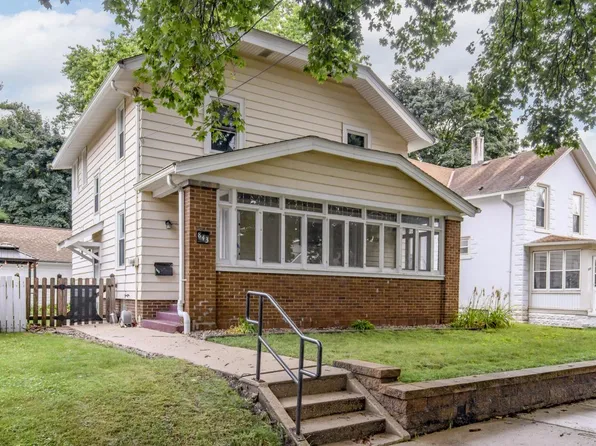 843 Oakland AVENUE, Waukesha, WI 53186