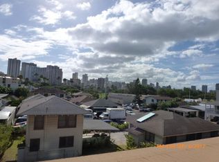 3145 Castle St, Honolulu, HI 96815