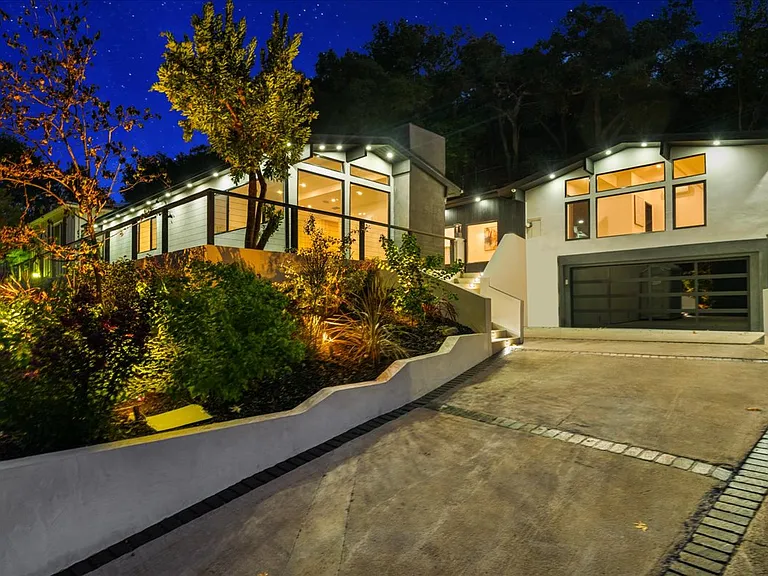 3873 Royal Woods Dr — Photo 46