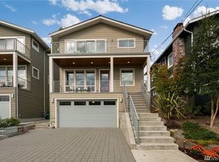 114 N 41st St, Seattle, WA 98103