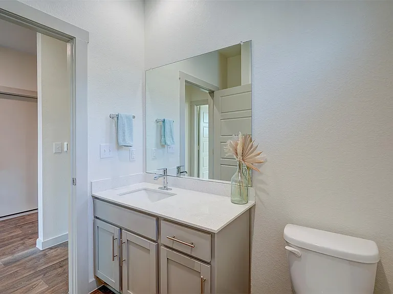 4613 Tully Dr — Photo 9