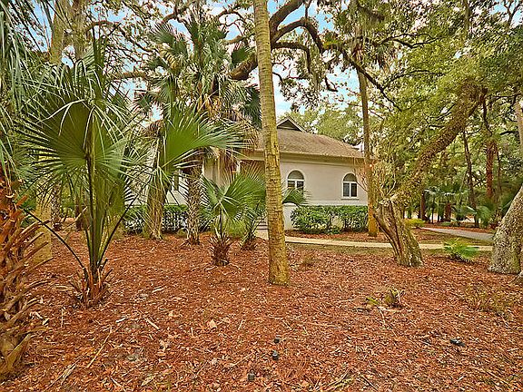 3rd image of 3029 Hidden Oak Dr