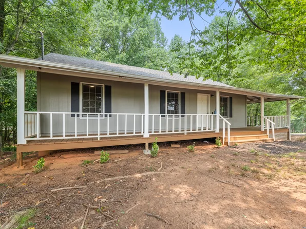 165 Pine Grove Rd, Cornelia, GA 30531