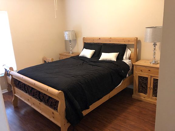 2nd image of 628 Darkwood Ave