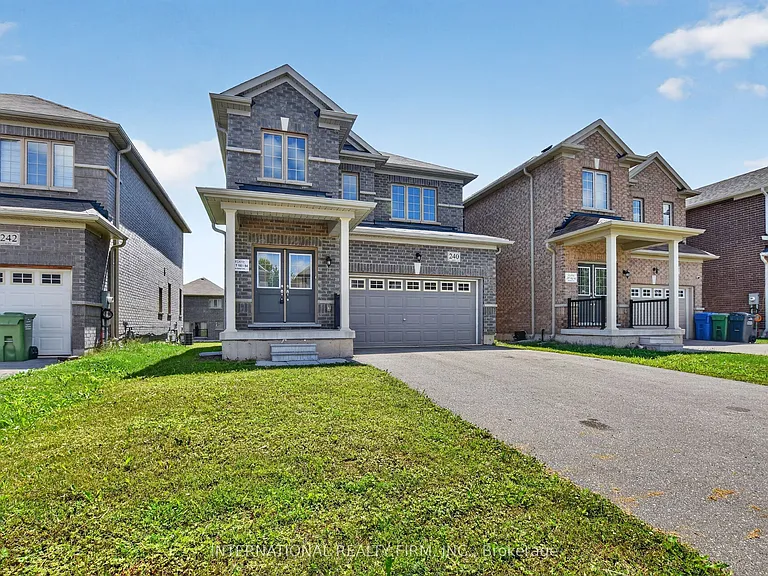 240 Ridley Cres — Photo 46