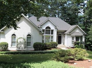 725 Zelda Ct, Hendersonville, NC 28792