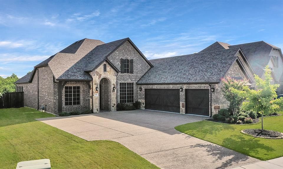 1st image of 1002 Calm Crest Dr