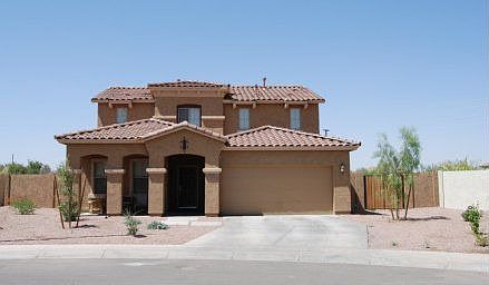 Pre-Forclosure - Gorgeous Family Home