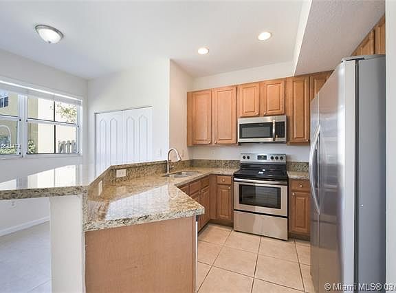 5th image of 3186 NE 11th St #3186